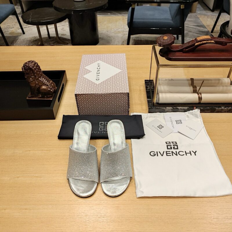 Givenchy authentic quality shoes 2025