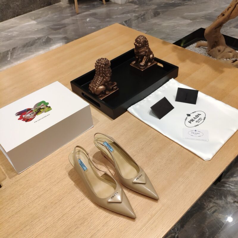 Prada authentic quality shoes 2025