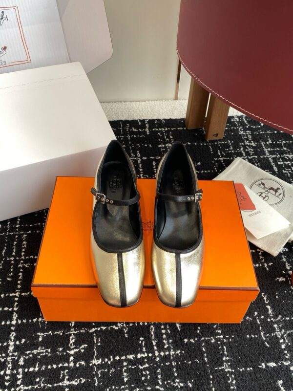 Hermes authentic quality shoes 2025