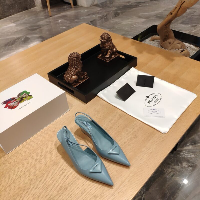 Prada authentic quality shoes 2025