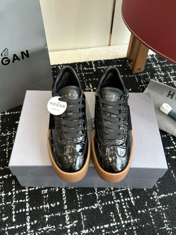 Hogan authentic quality sneakers 2025