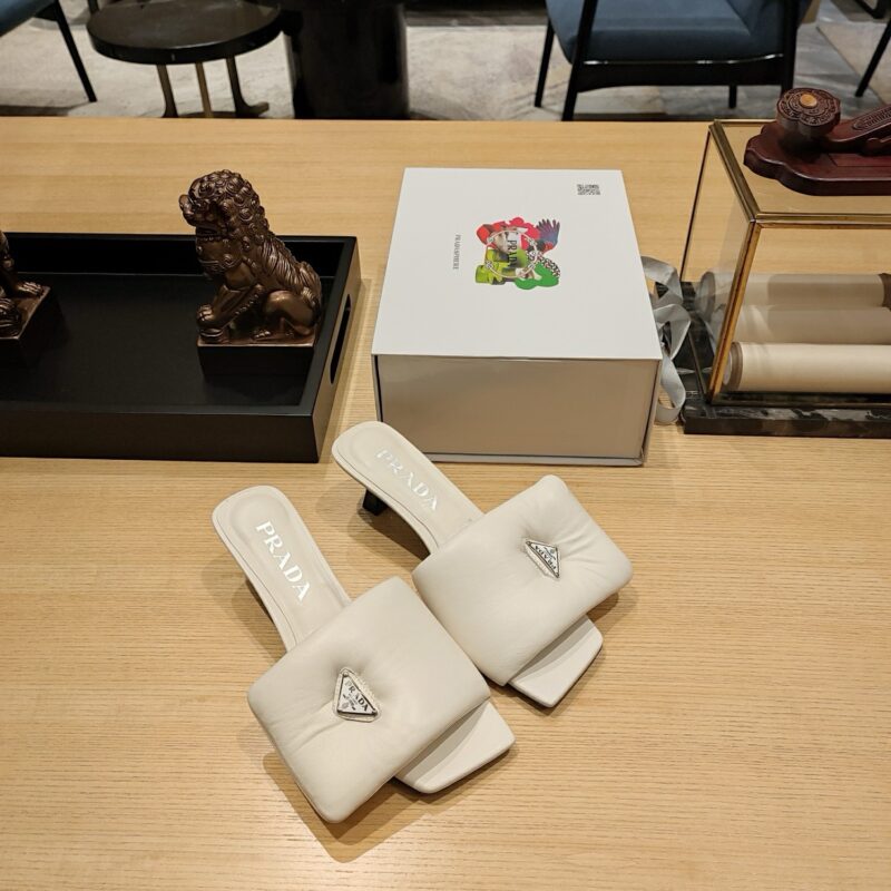 Prada authentic quality shoes 2025