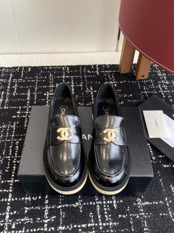 Chanel authentic quality shoes 2025
