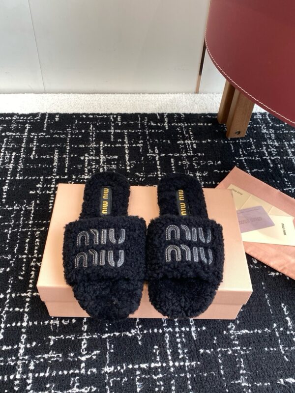 Miu Miu authentic quality shoes 2025