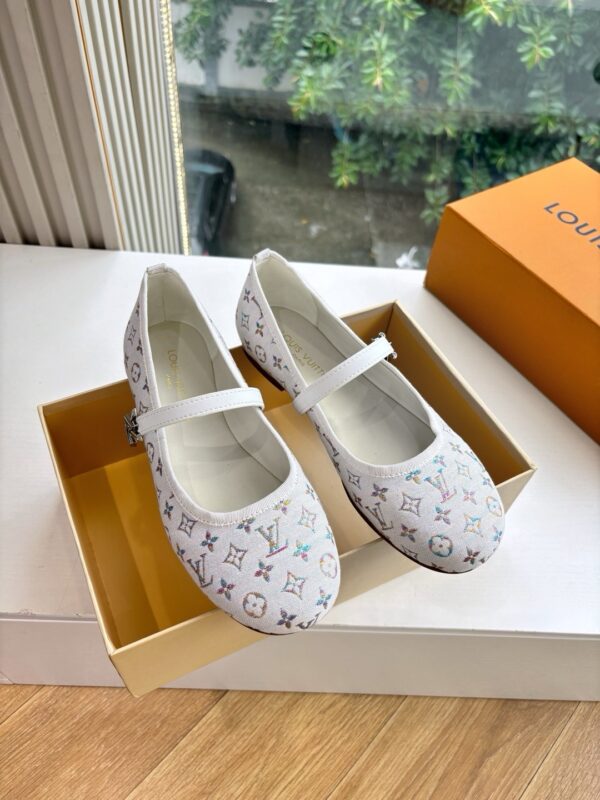 Louis Vuitton authentic quality shoes 2025