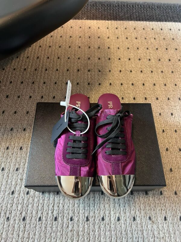 Prada authentic quality shoes 2025