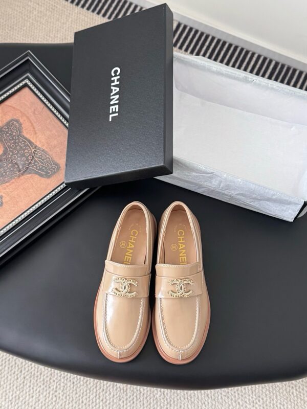 Chanel authentic quality shoes 2025