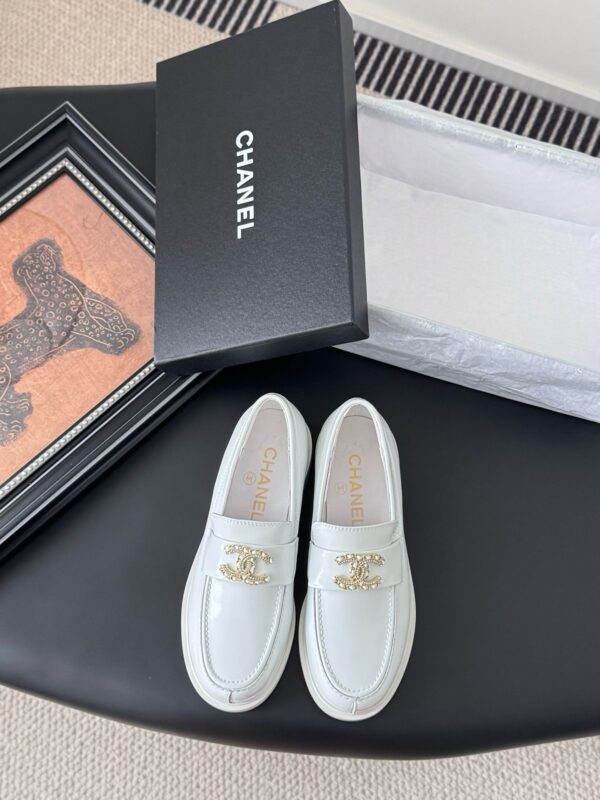 Chanel authentic quality shoes 2025