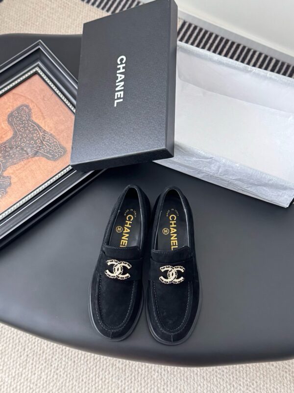 Chanel authentic quality shoes 2025
