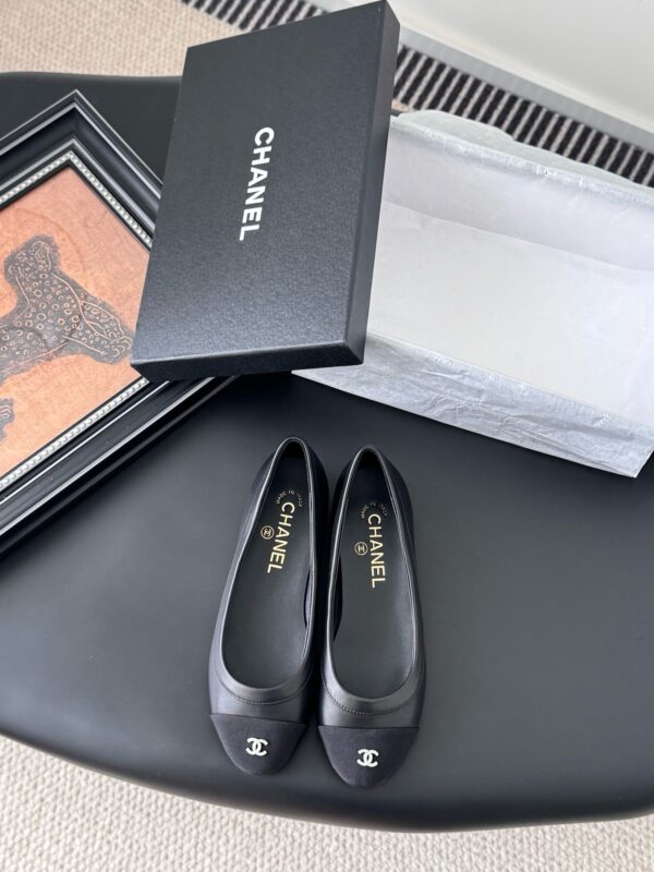 Chanel authentic quality shoes 2025