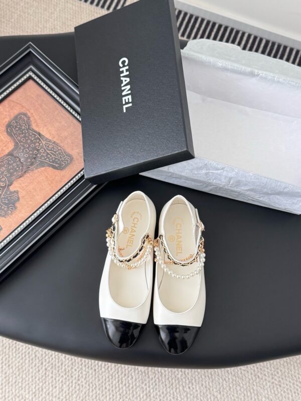 Chanel authentic quality shoes 2025