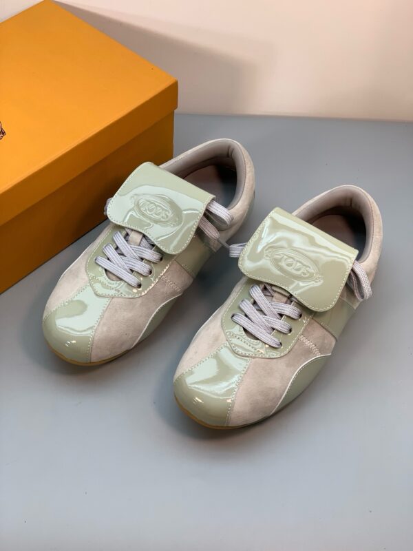 Tods authentic quality sneakers 2025