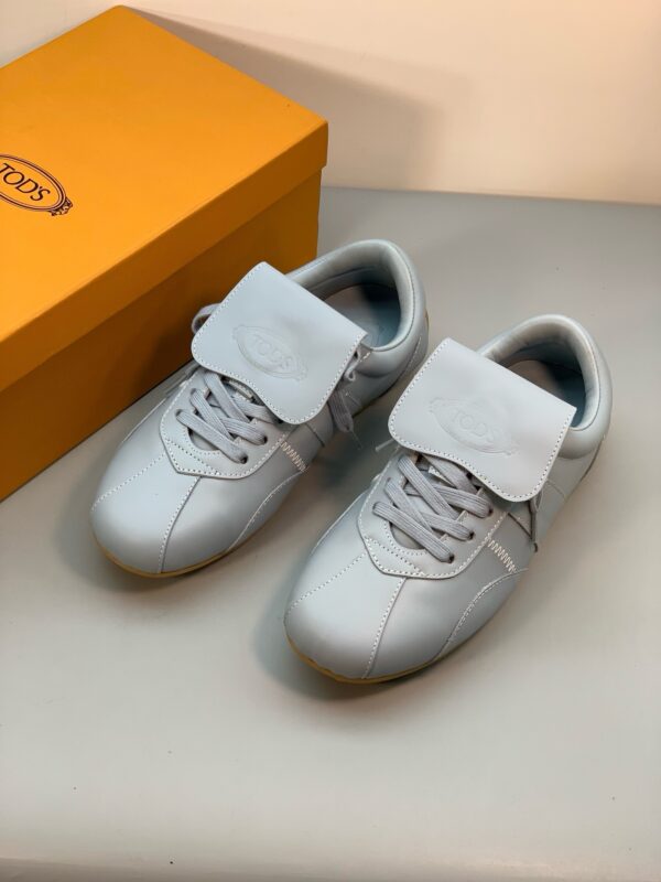 Tods authentic quality sneakers 2025