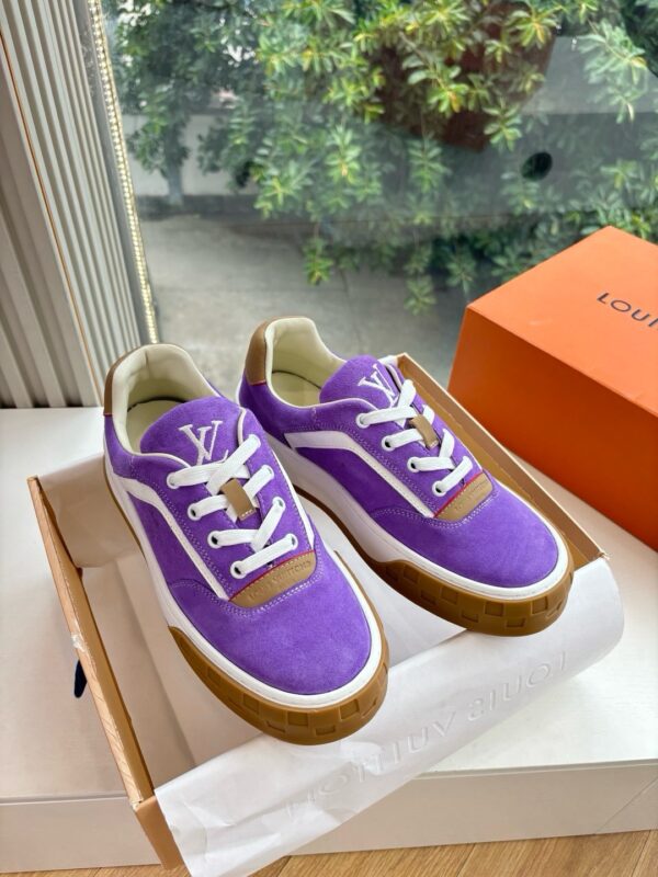 Louis Vuitton authentic quality sneakers 2025
