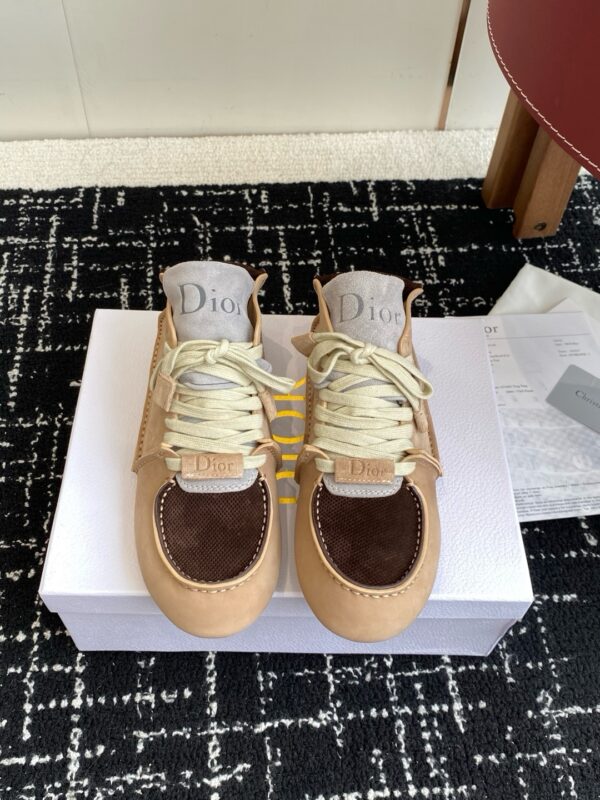 Christian Dior authentic quality sneakers 2025