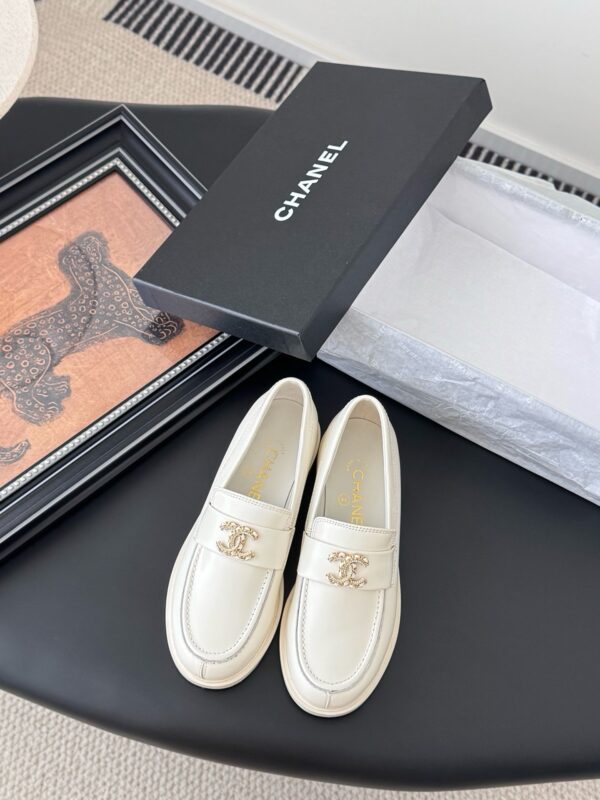 Chanel authentic quality shoes 2025