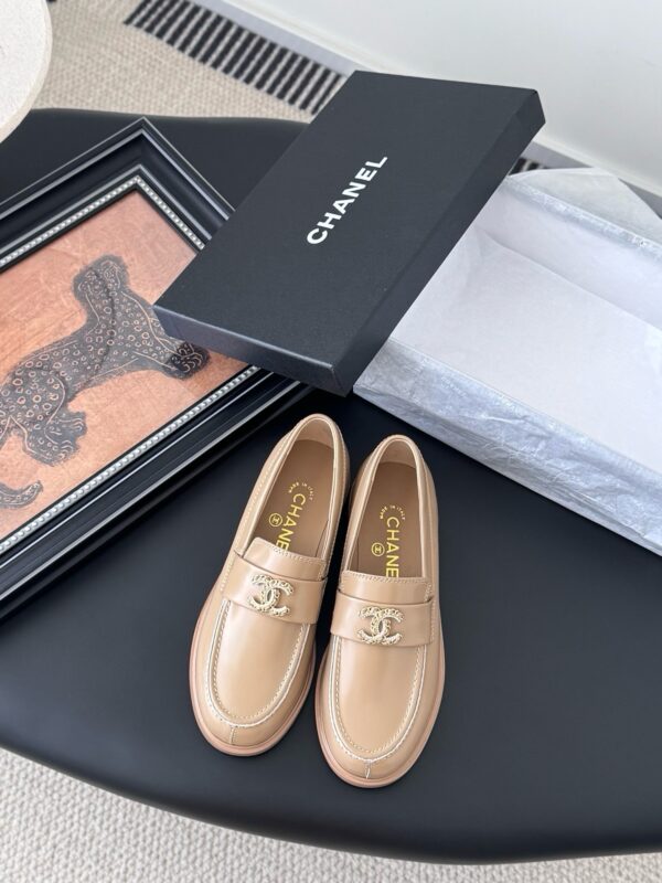 Chanel authentic quality shoes 2025