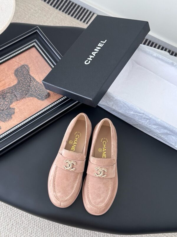 Chanel authentic quality shoes 2025