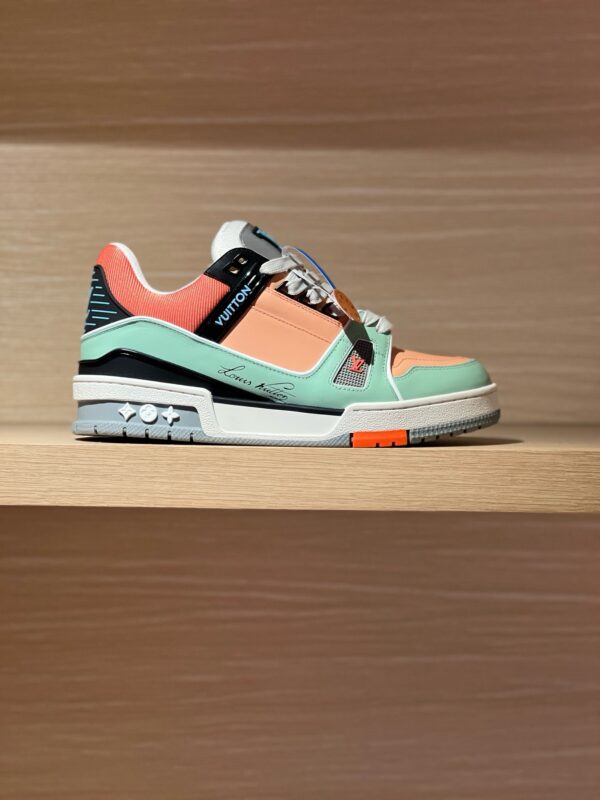 Louis Vuitton authentic quality sneakers 2025