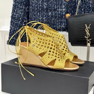 Alaia authentic quality shoes 2025