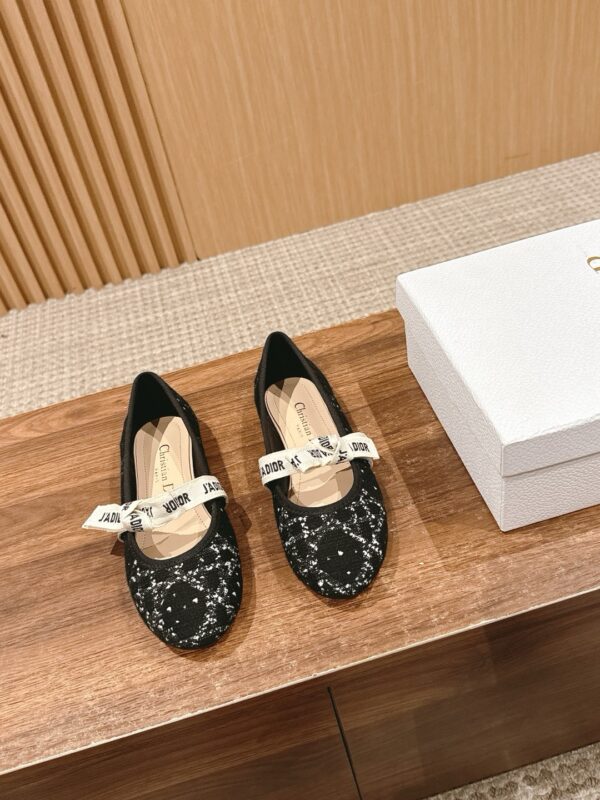 Cristian Dior authentic quality shoes 2025