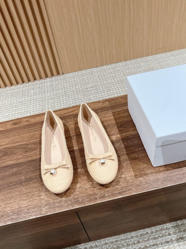 Cristian Dior authentic quality shoes 2025