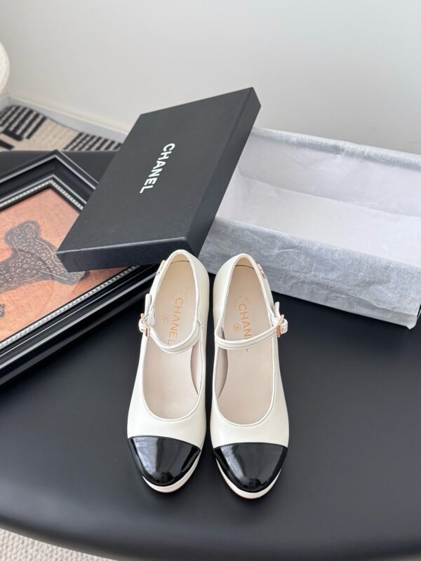 Chanel authentic quality shoes 2025