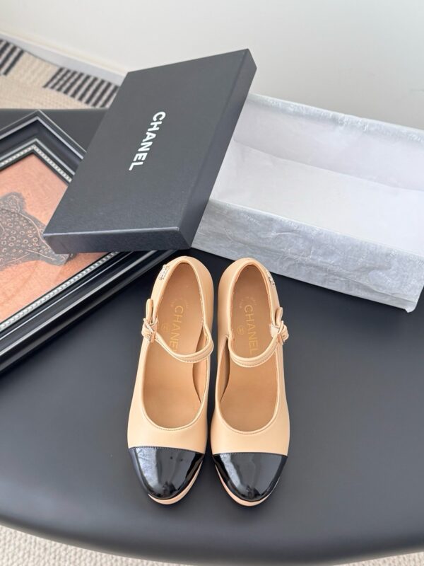 Chanel authentic quality shoes 2025