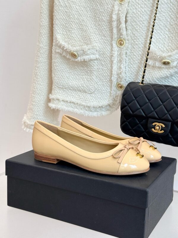 Chanel authentic quality shoes 2025