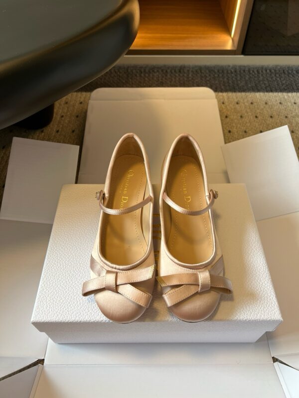 Christian Dior authentic quality shoes 2025