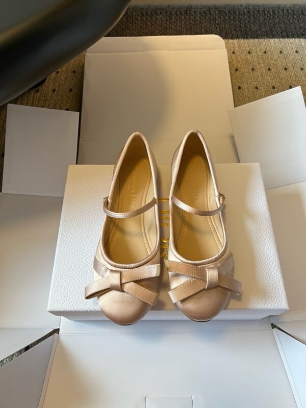 Christian Dior authentic quality shoes 2025