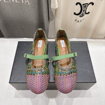 Alaia authentic quality shoes 2025