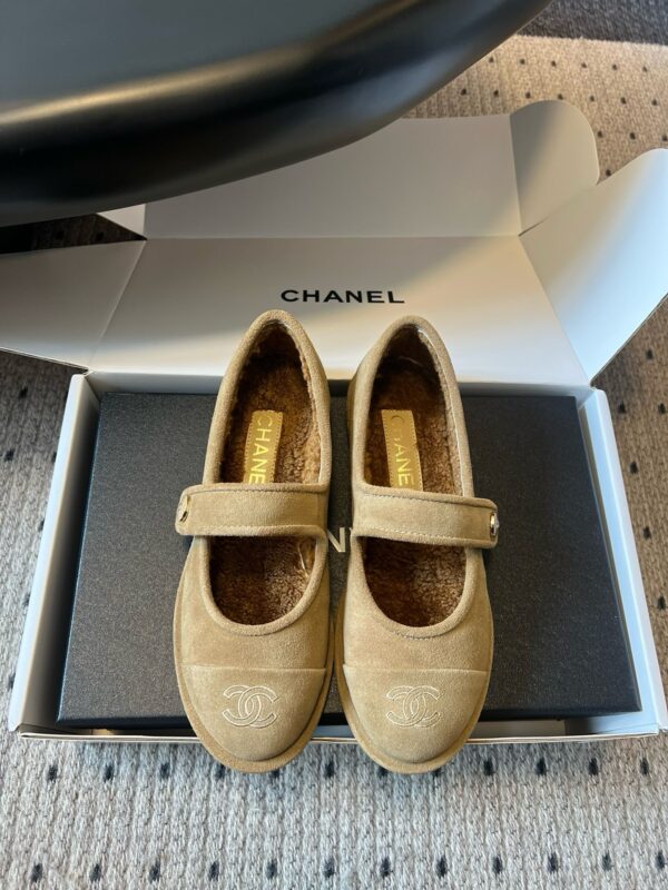 Chanel authentic quality shoes 2025