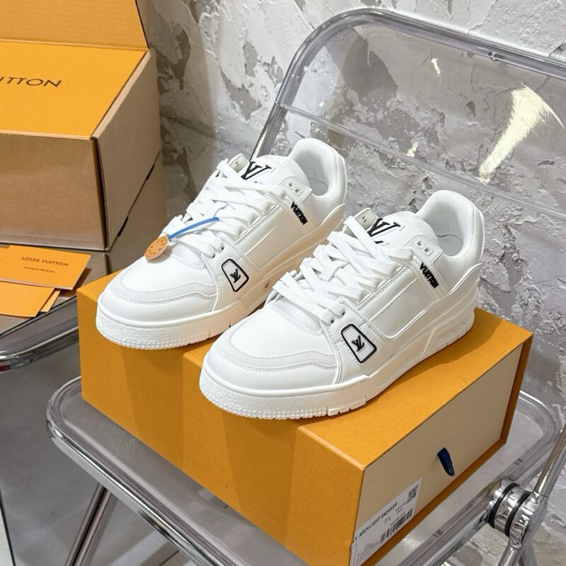 Louis Vuitton trainers 20 pics authentic quality 2025