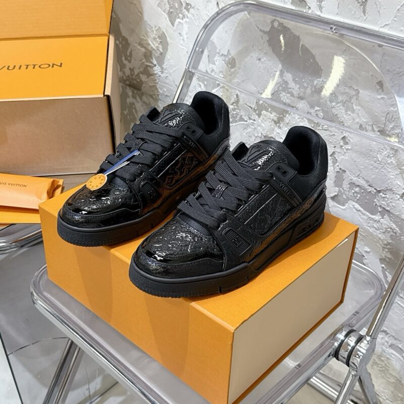 Louis Vuitton trainers 20 pics authentic quality 2025