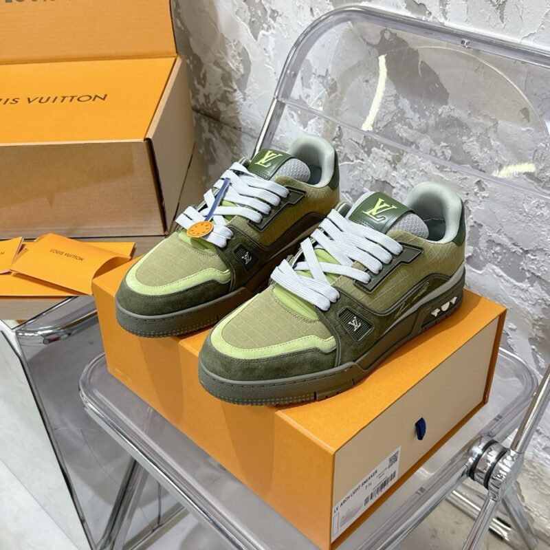 Louis Vuitton trainers 20 pics authentic quality 2025