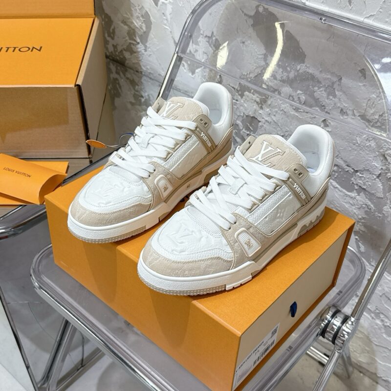 Louis Vuitton trainers 20 pics authentic quality 2025