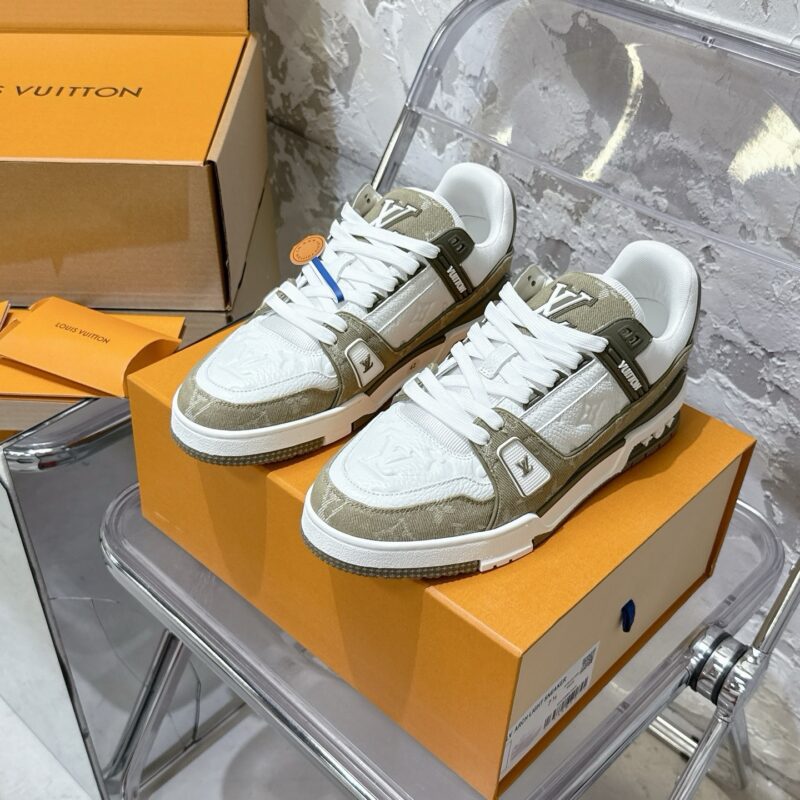 Louis Vuitton trainers 20 pics authentic quality 2025