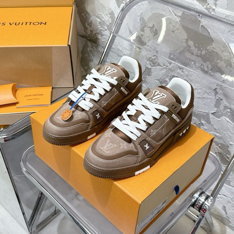 Louis Vuitton trainers 20 pics authentic quality 2025