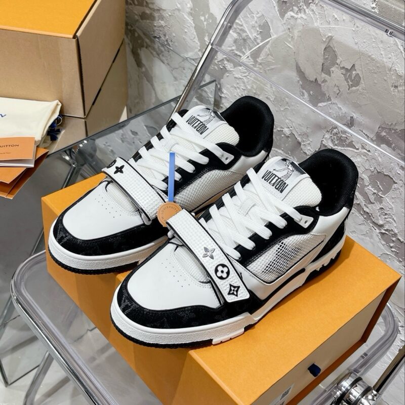 Louis Vuitton trainers 20 pics authentic quality 2025