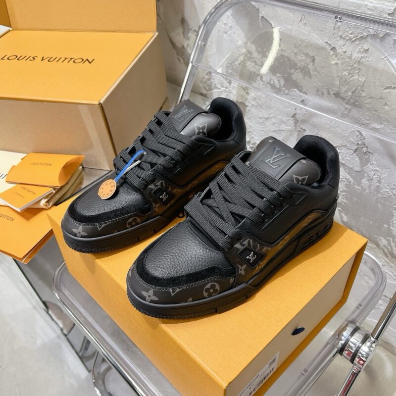 Louis Vuitton trainers 20 pics authentic quality 2025