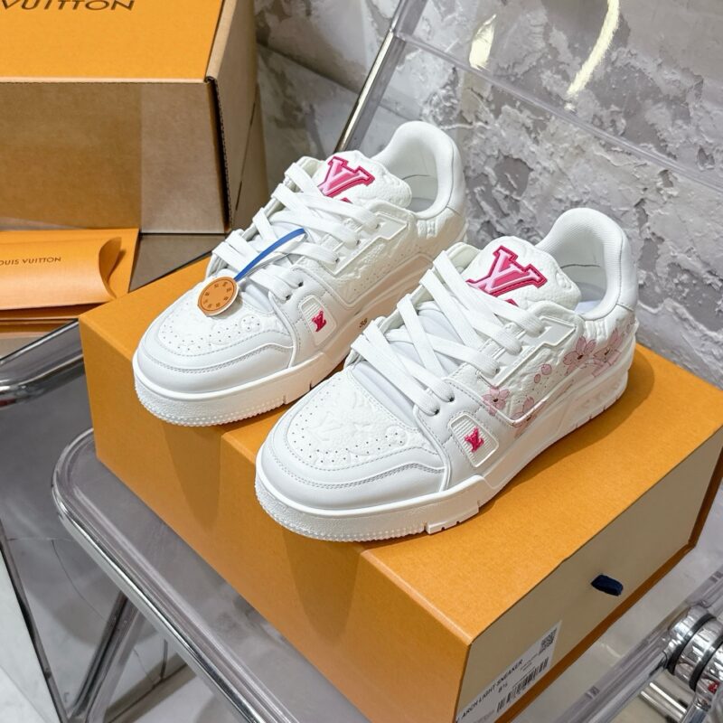 Louis Vuitton trainers 20 pics authentic quality 2025