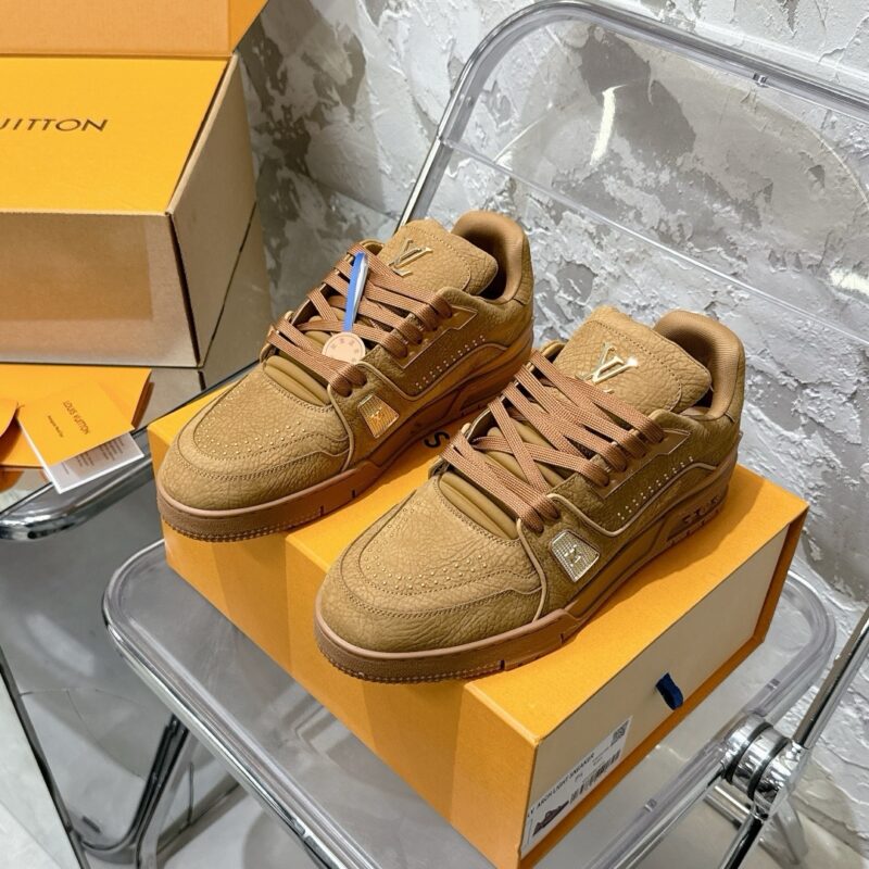 Louis Vuitton trainers 20 pics authentic quality 2025