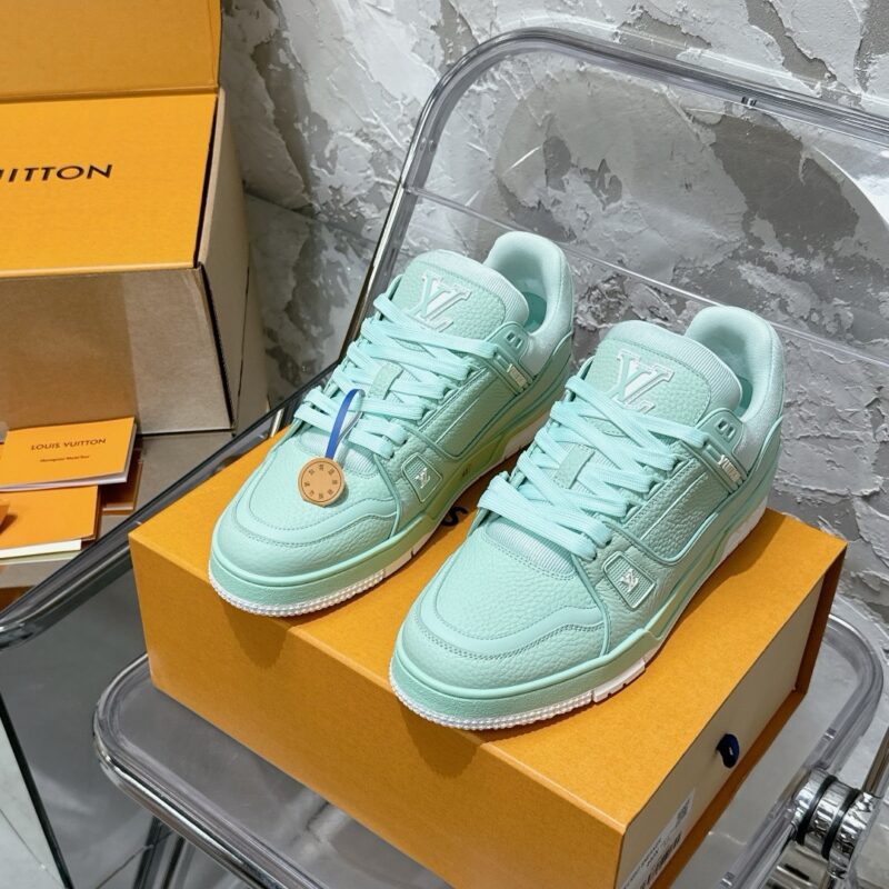 Louis Vuitton trainers 20 pics authentic quality 2025