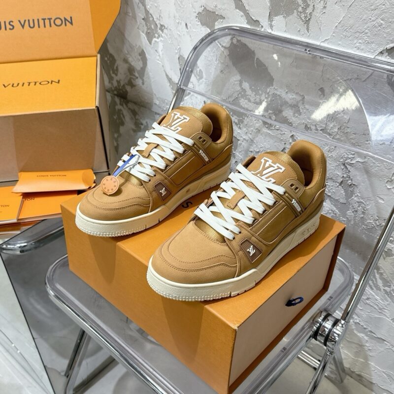 Louis Vuitton trainers 20 pics authentic quality 2025