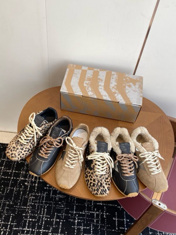 Golden Goos authentic quality sneakers 2025