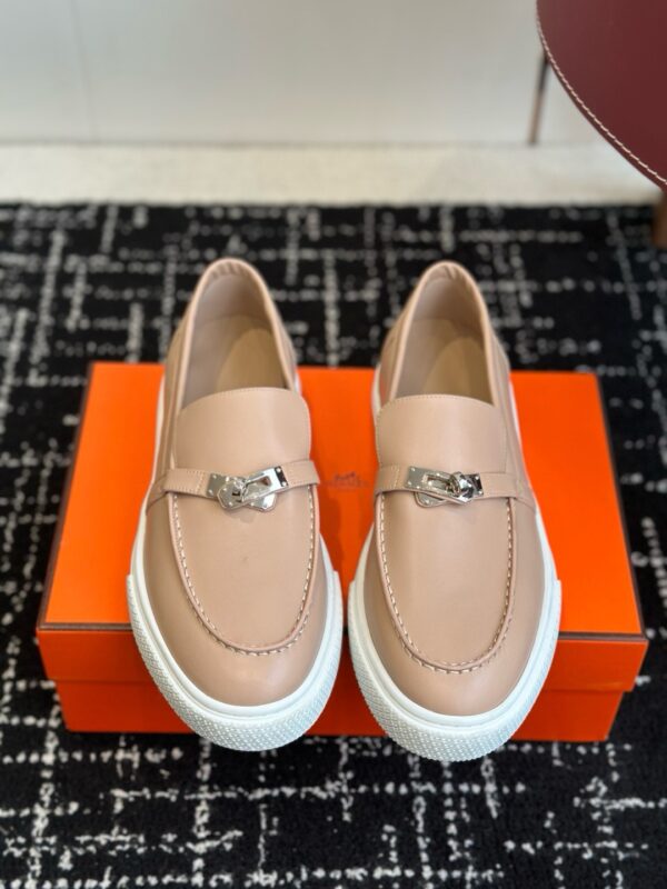 Hermes authentic quality shoes 2025