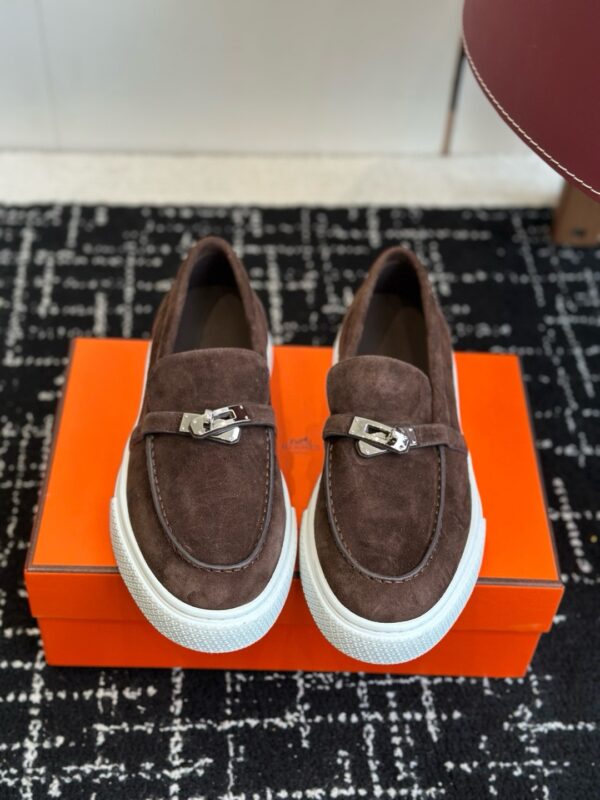 Hermes authentic quality shoes 2025