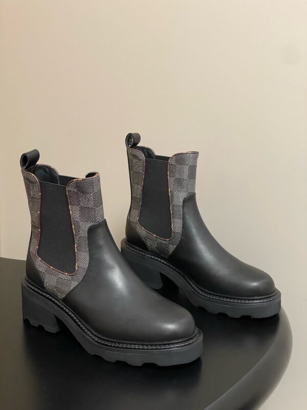 Louis Vuitton authentic quality boots 2025