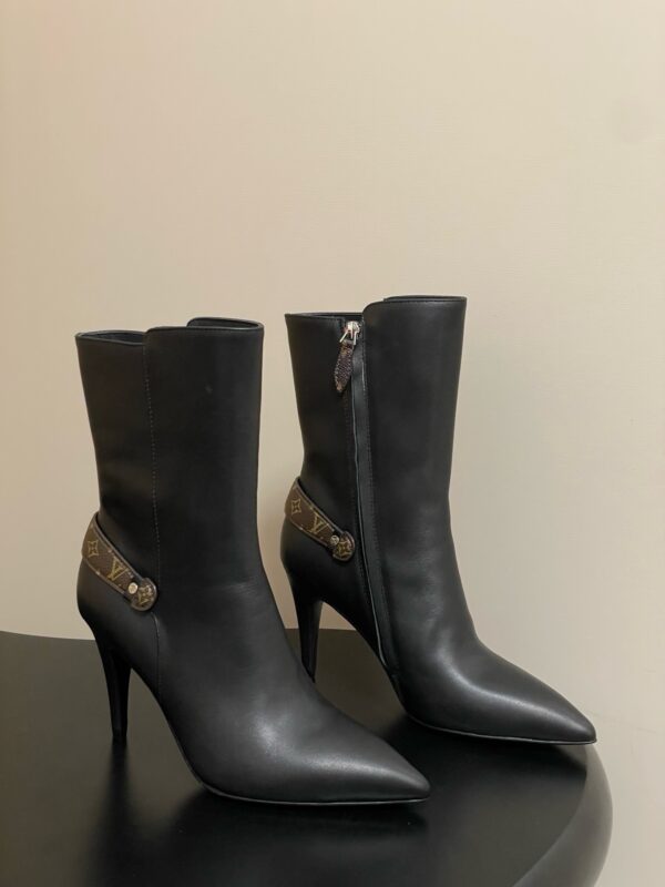 Louis Vuitton authentic quality boots 2025